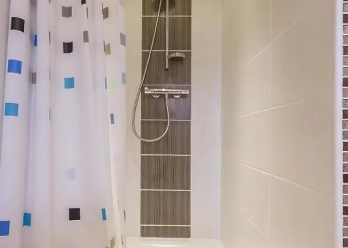 Nyaraló Familial Avec Jardin Clos, A Proximite De Guerande Et Des Plages, Dans Le Parc De Briere - Fr-1-306-1070